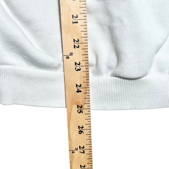 Adidas Originals Archive Flag White Crewneck Sweatshirt Size Medium 21x25 - Picture 6 of 6